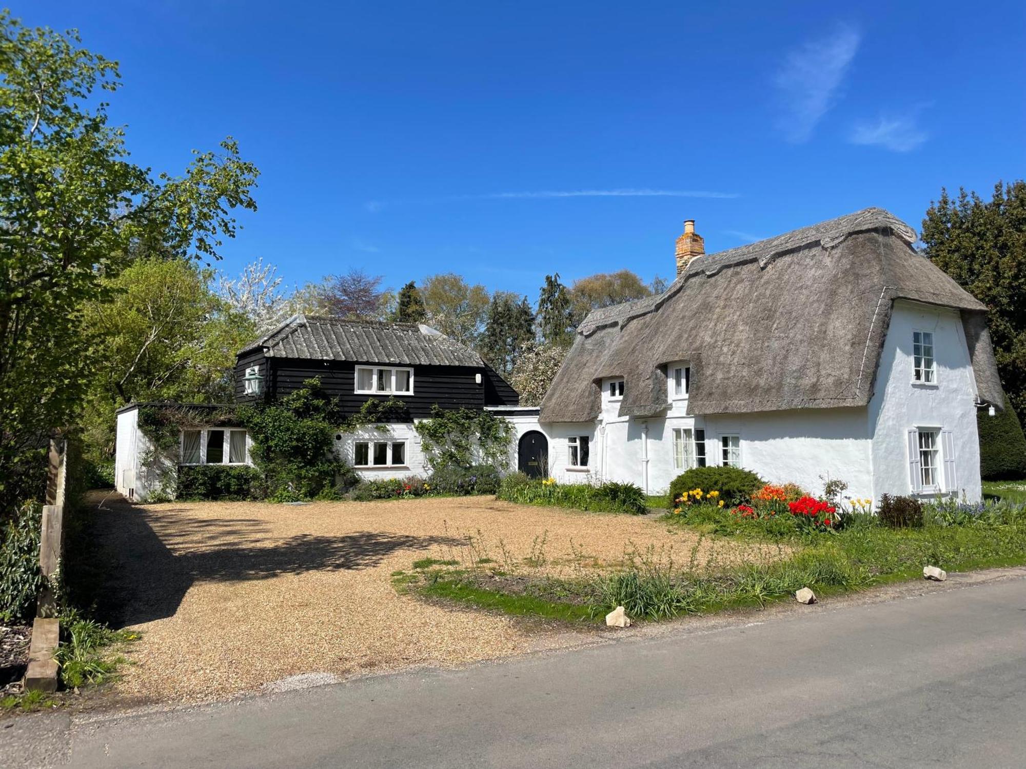 Beautifully Appointed One-Bedroom Cottage Shepreth Exterior foto
